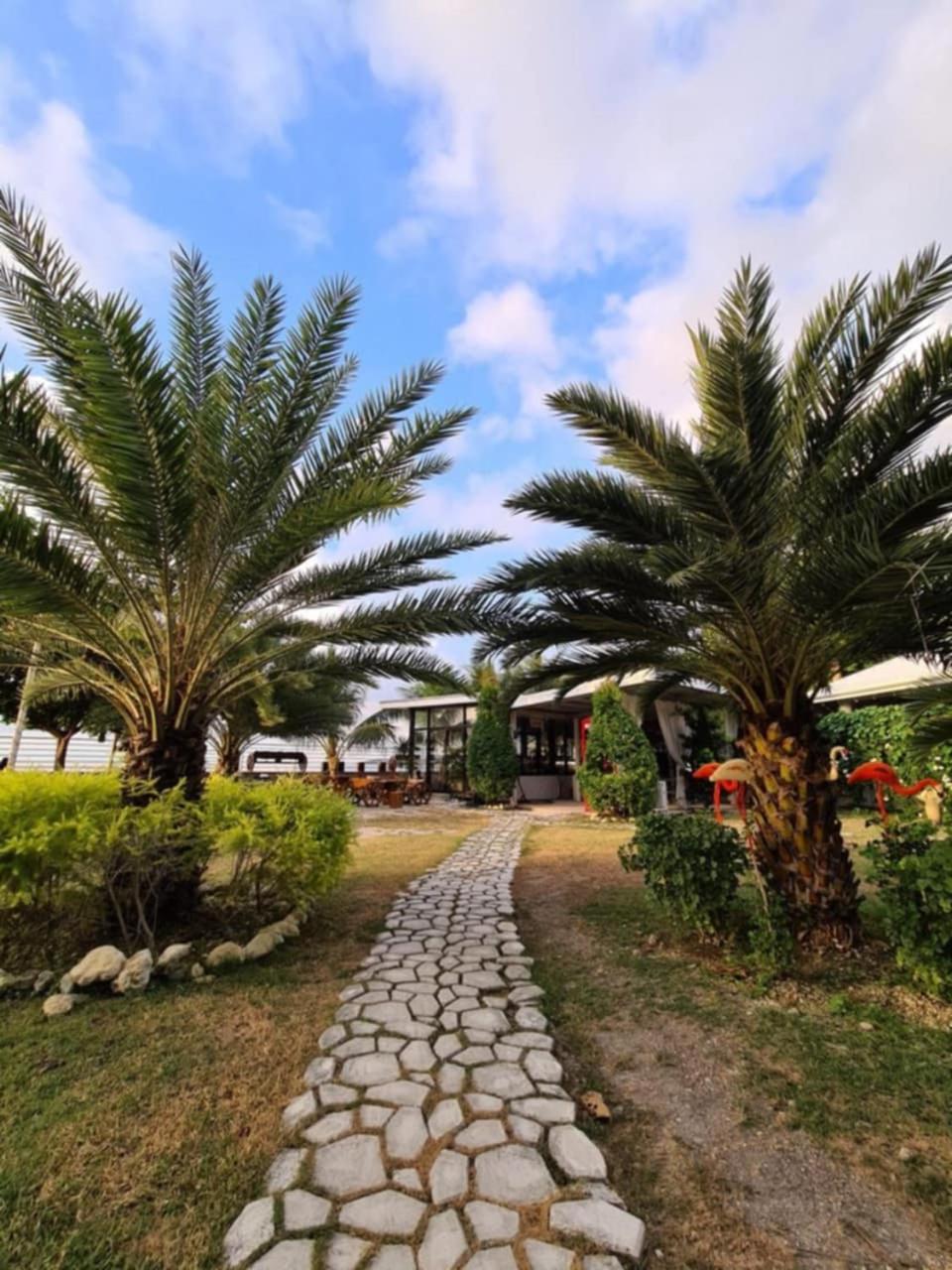 Hotel Palanas By The Sea à Boljoon Extérieur photo